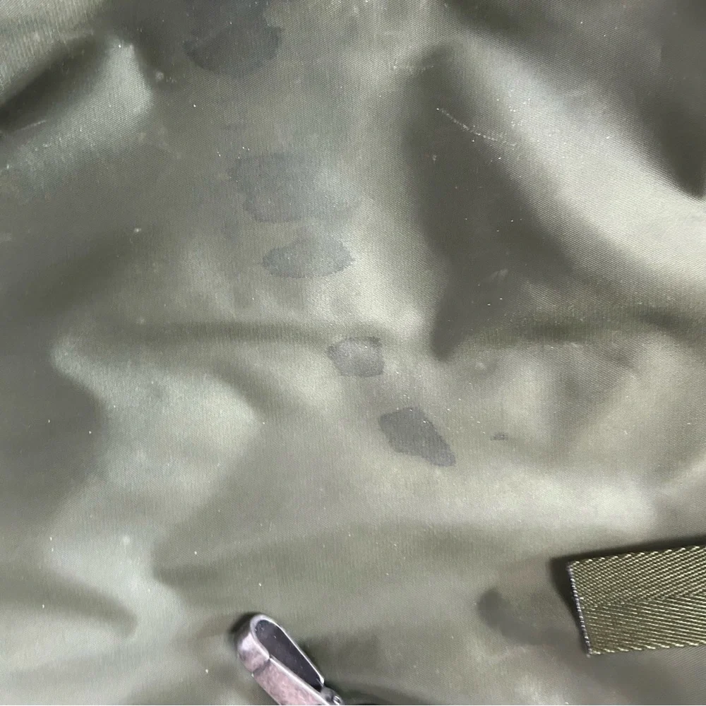 Athleta large travel duffle carry-on bag handles shoulder strap suitcase attach - Picture 13 of 16